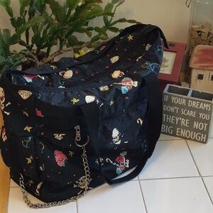 ‘Nollie’ Skulls/Roses Nylon Travel Bag